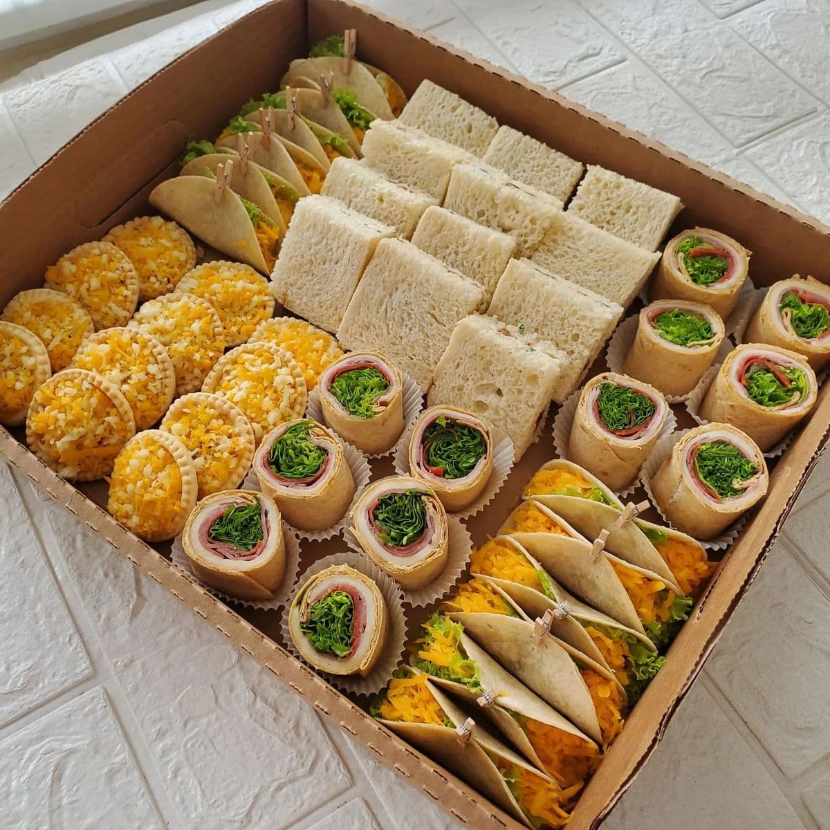Salgados e acompanhamentos Menfi's Buffet 2